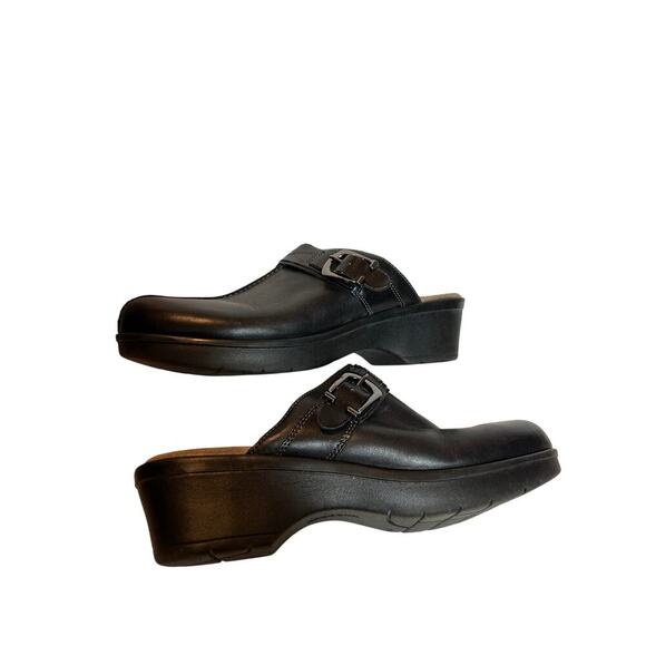 Easy Spirit Size 9.5 Black Leather Slip On Buckle y2k Closed Toe Clog Mules Work - Picture 6 of 11